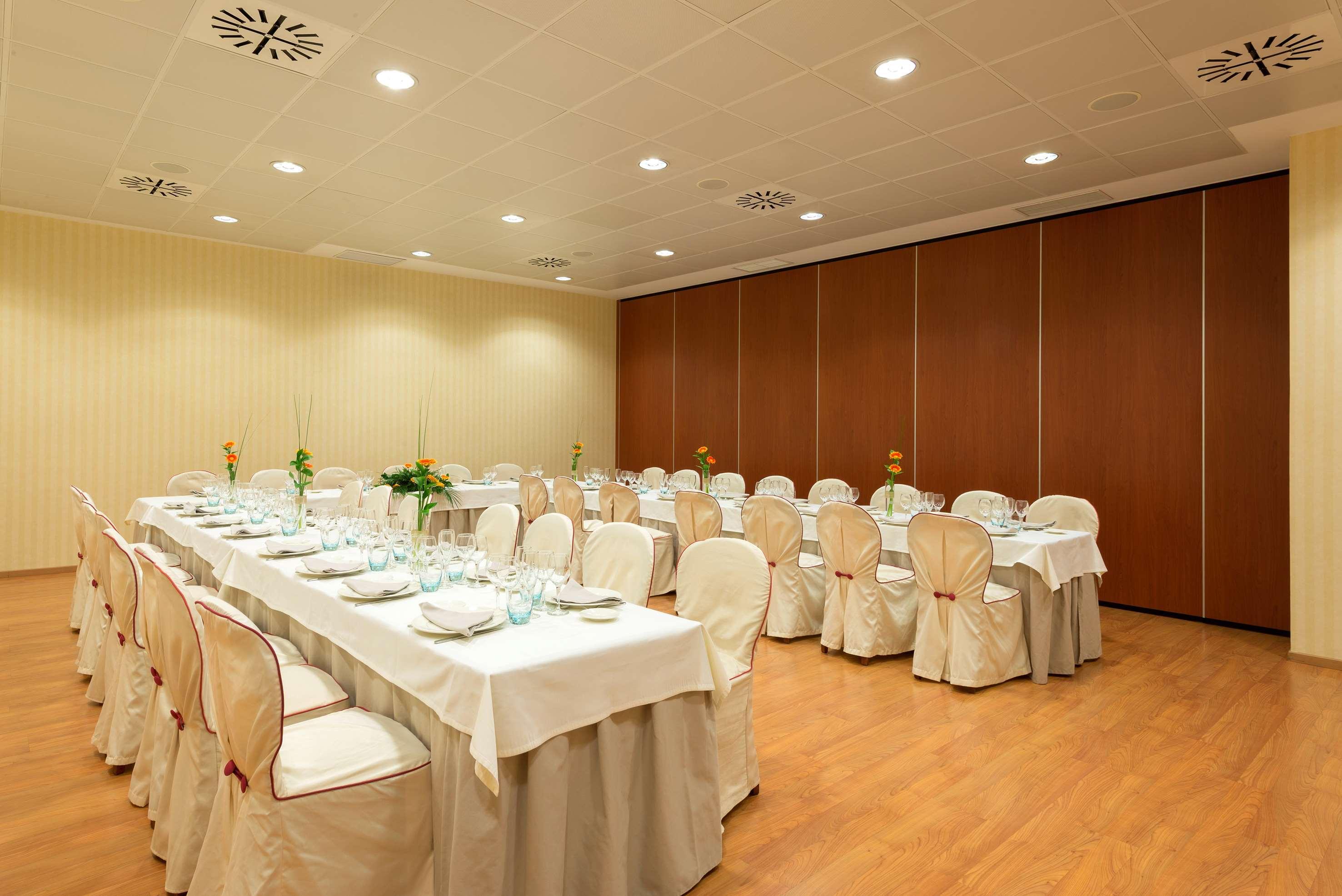 Hotel Madrid Leganes Affiliated By Melia Dış mekan fotoğraf