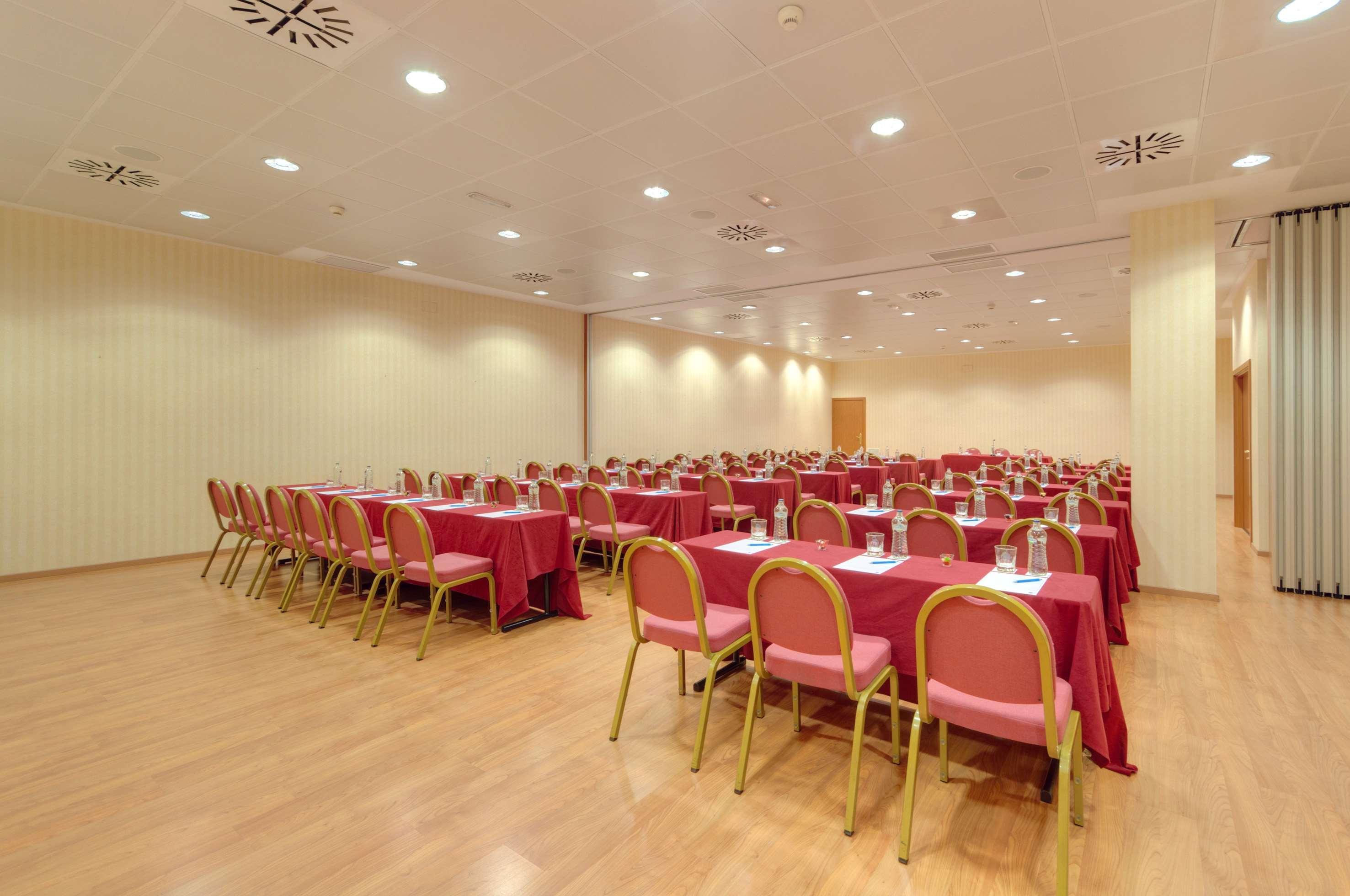 Hotel Madrid Leganes Affiliated By Melia Dış mekan fotoğraf